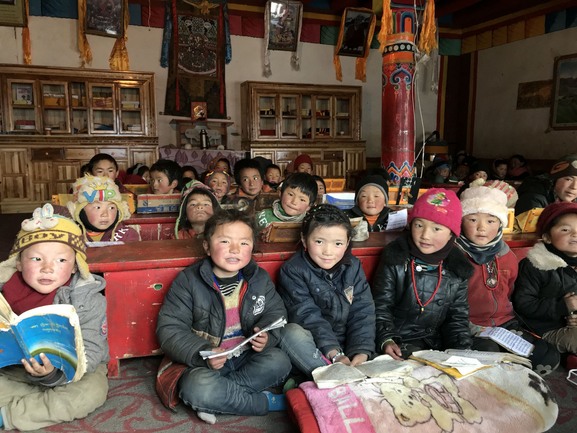 乐鱼官方网站在线登录入口-乐鱼leyu(中国)公益回顾丨家国同欢月同圆 温暖满载甘孜州(图11)